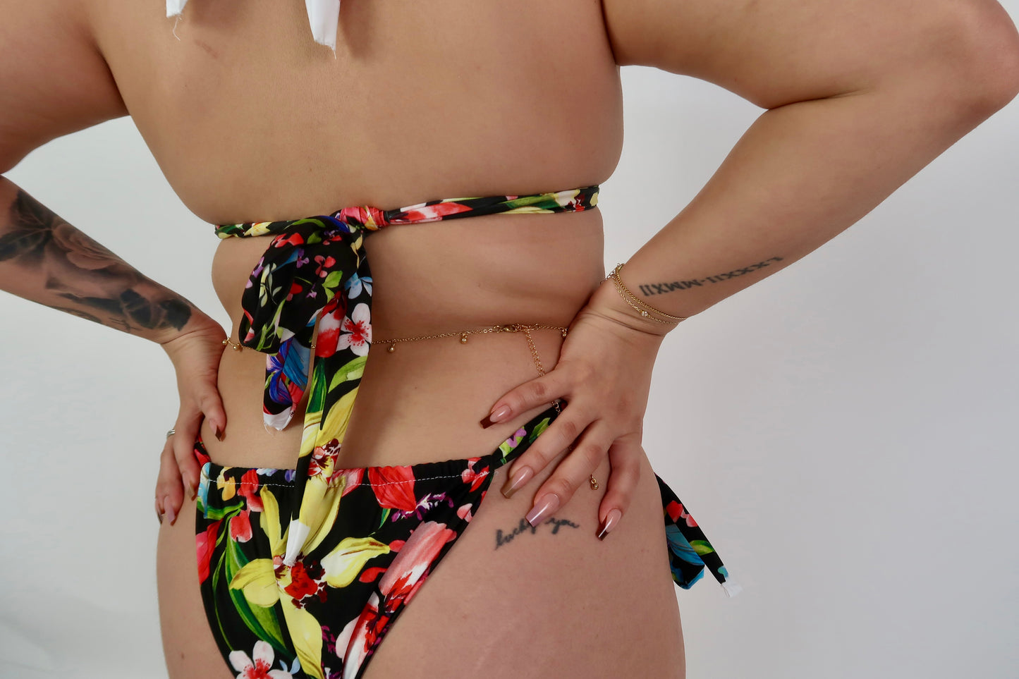 Aurora High-Waisted Tie Bottoms